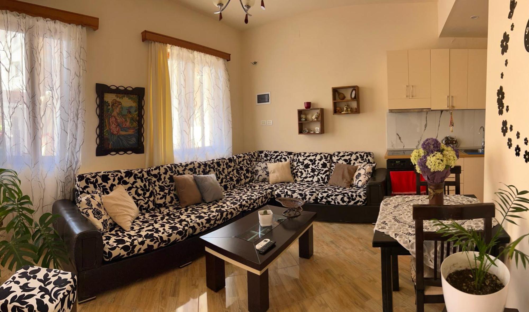Villa Ensalv Berat - Apartment - Room - Penthouse Pokoj fotografie