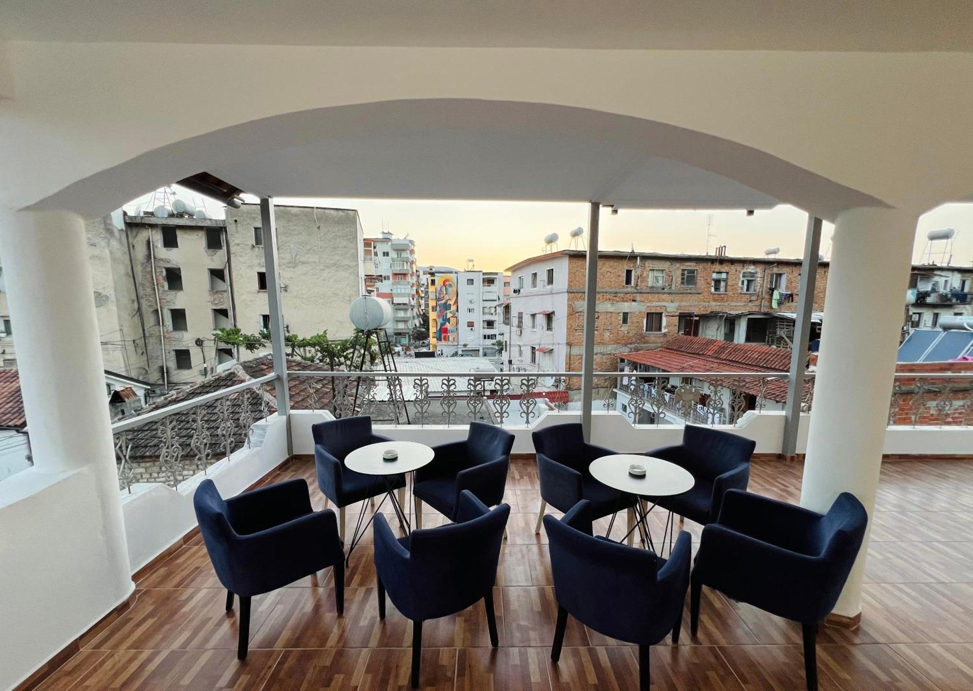 Villa Ensalv Berat - Apartment - Room - Penthouse Exteriér fotografie