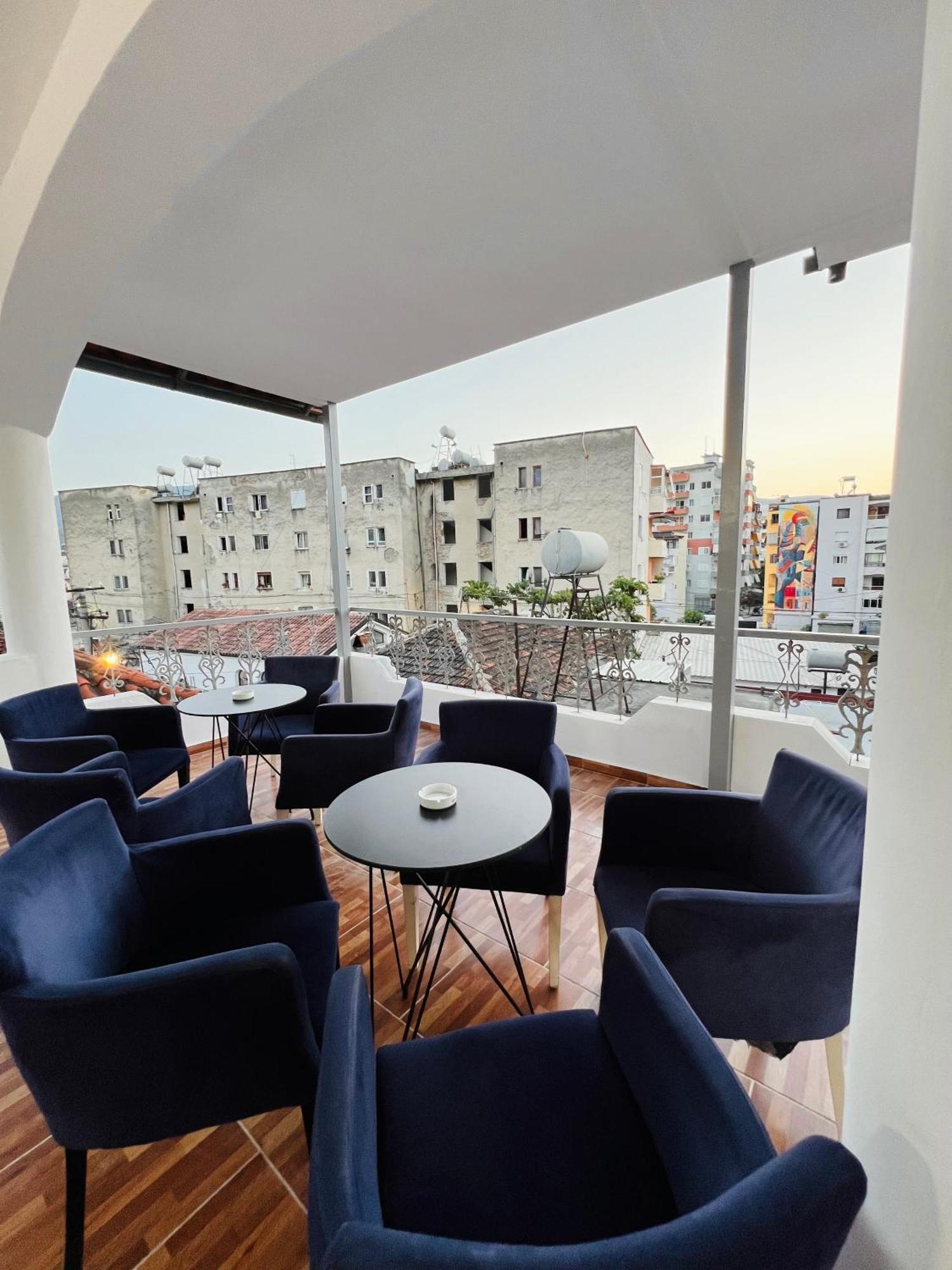 Villa Ensalv Berat - Apartment - Room - Penthouse Exteriér fotografie