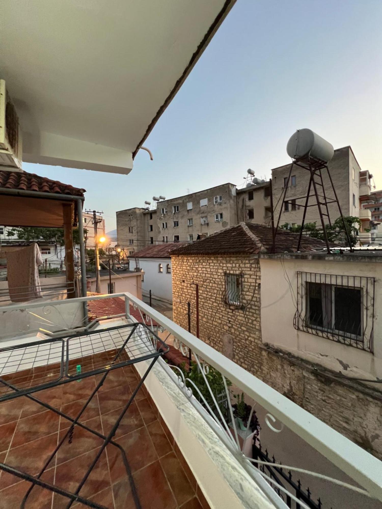 Villa Ensalv Berat - Apartment - Room - Penthouse Pokoj fotografie